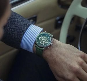 蕾蒙威icon推出全新自由騎士系列腕表，