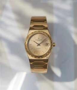 40多年前的“縱橫四?！敝刀嗌馘X(qián)？