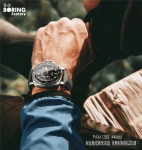 vs廠出品的沛納海潛行系列PAM01288磨砂eSteel腕表做工細節(jié)評測！