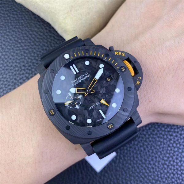 VS新品沛納海潛行系列1324復(fù)刻表是否會(huì)一眼假？