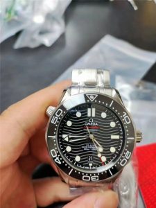 VS工廠的歐米茄海馬300怎么樣？從8800運(yùn)動(dòng)和整體工藝分析！