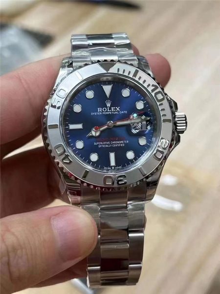 VS廠勞力士游艇名仕藍款復刻表是經(jīng)典制表工藝的精彩重現(xiàn)